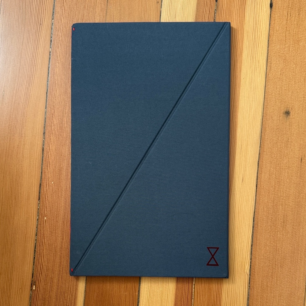 Origami folding desk - Picture 2 of 4